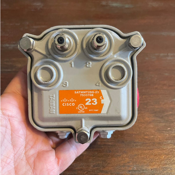 CISCO Flexible Solutions Multimedia Surge Tap 2-Way SATMMT2SG-23 - Picture 2 of 5